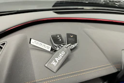 musta CUPRA Formentor 2025 kuva 33.