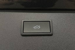 harmaa CUPRA Formentor 2025 kuva 17.