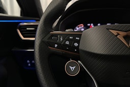 harmaa CUPRA Formentor 2025 kuva 21.