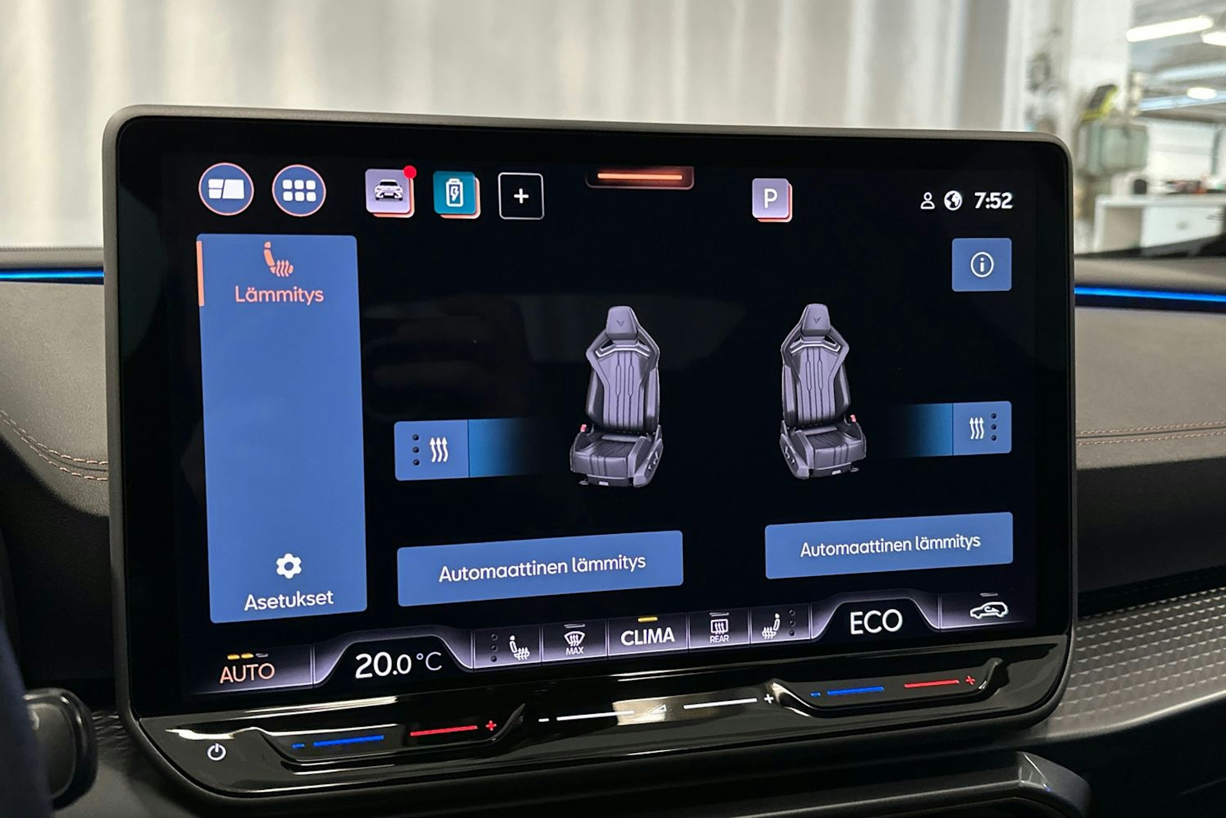harmaa CUPRA Formentor 2025 kuva 30.