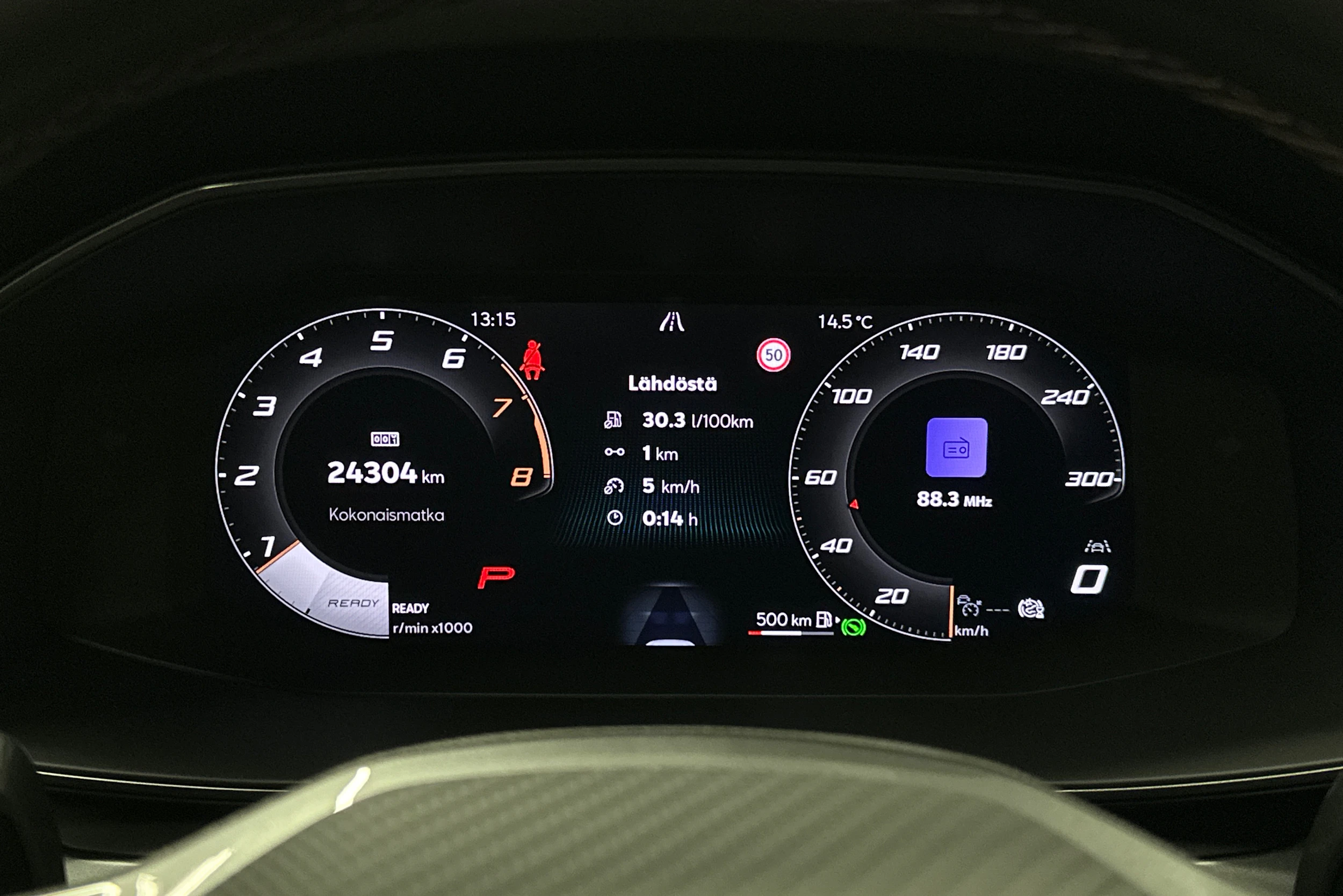 harmaa CUPRA Formentor 2025 kuva 23.