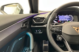 met. musta CUPRA Formentor 2025 kuva 16.