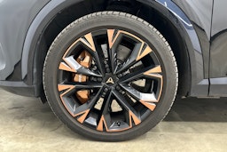 met. musta CUPRA Formentor 2025 kuva 33.
