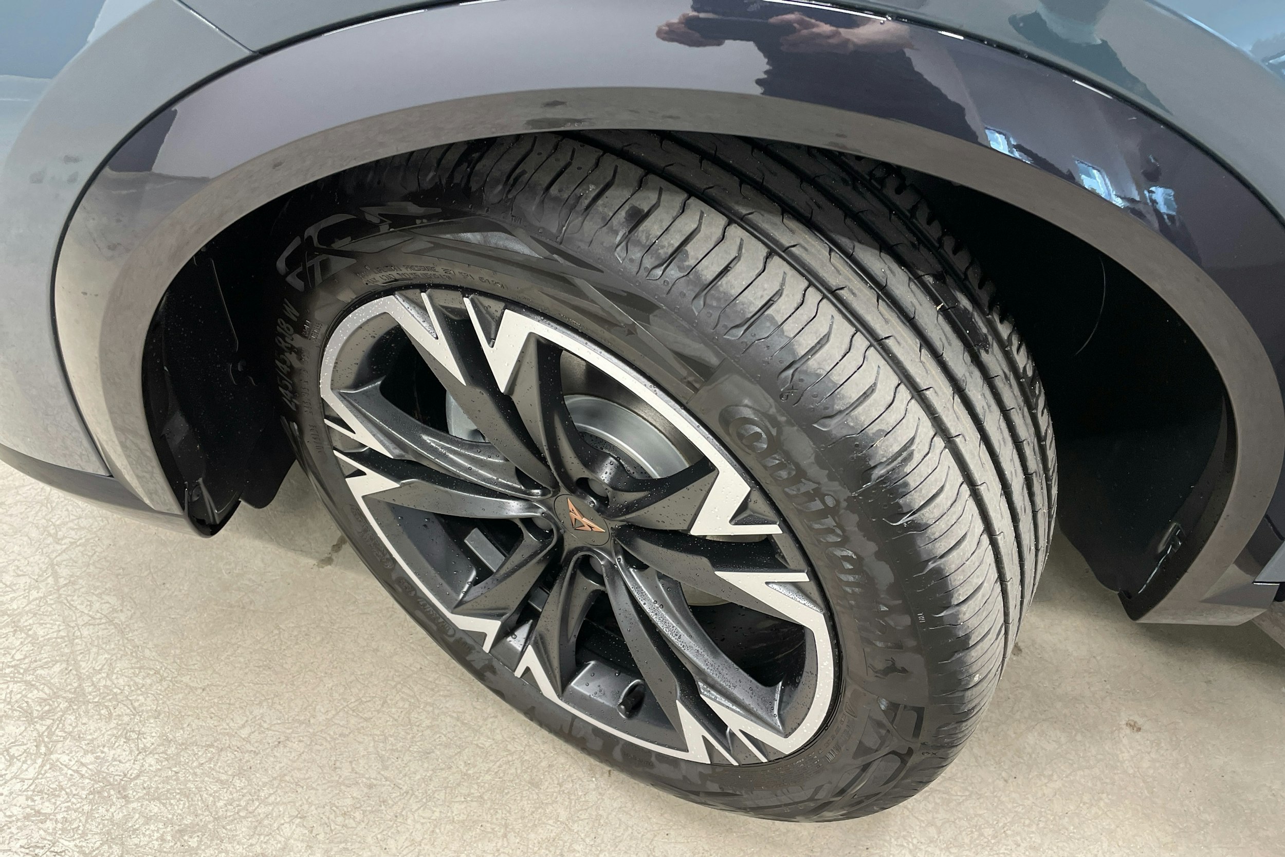 sininen CUPRA Formentor 2025 kuva 10.