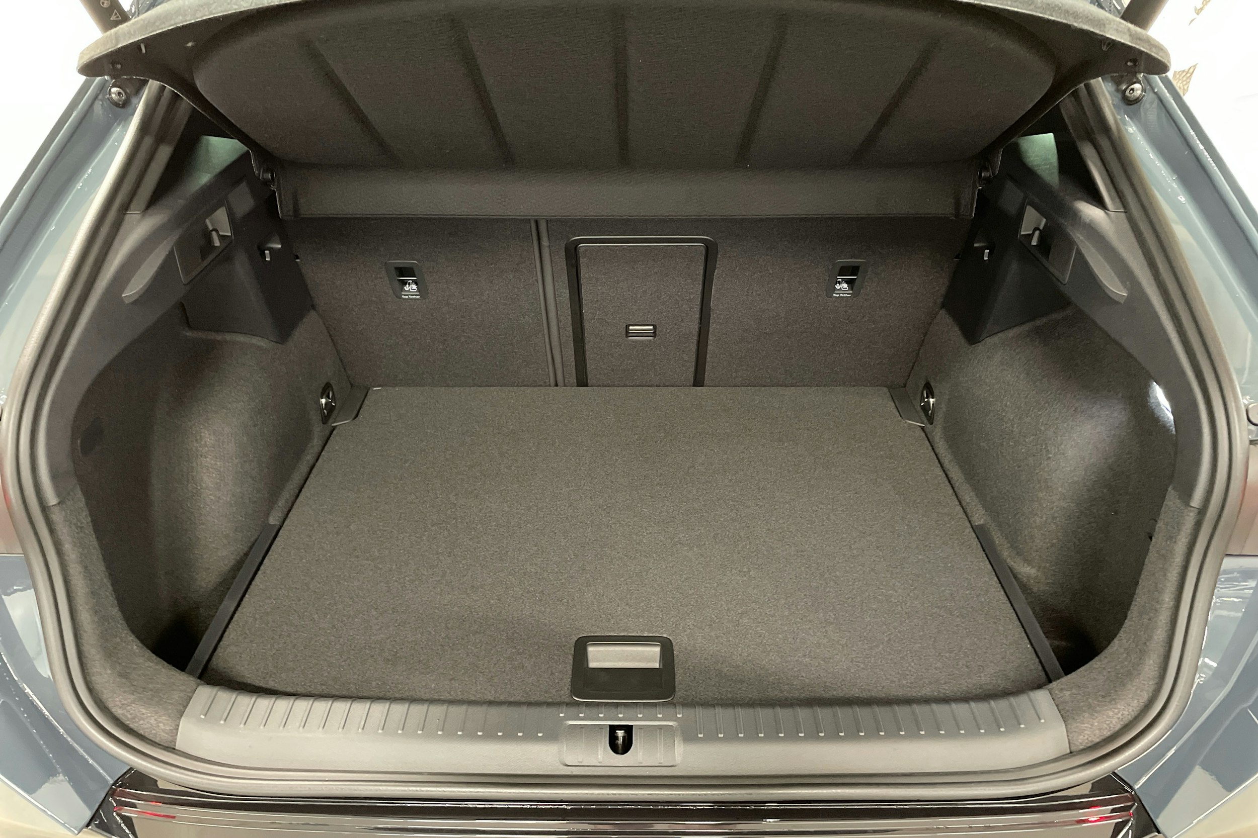 sininen CUPRA Formentor 2025 kuva 11.