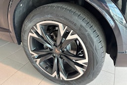 Musta CUPRA Formentor 2025 kuva 10.