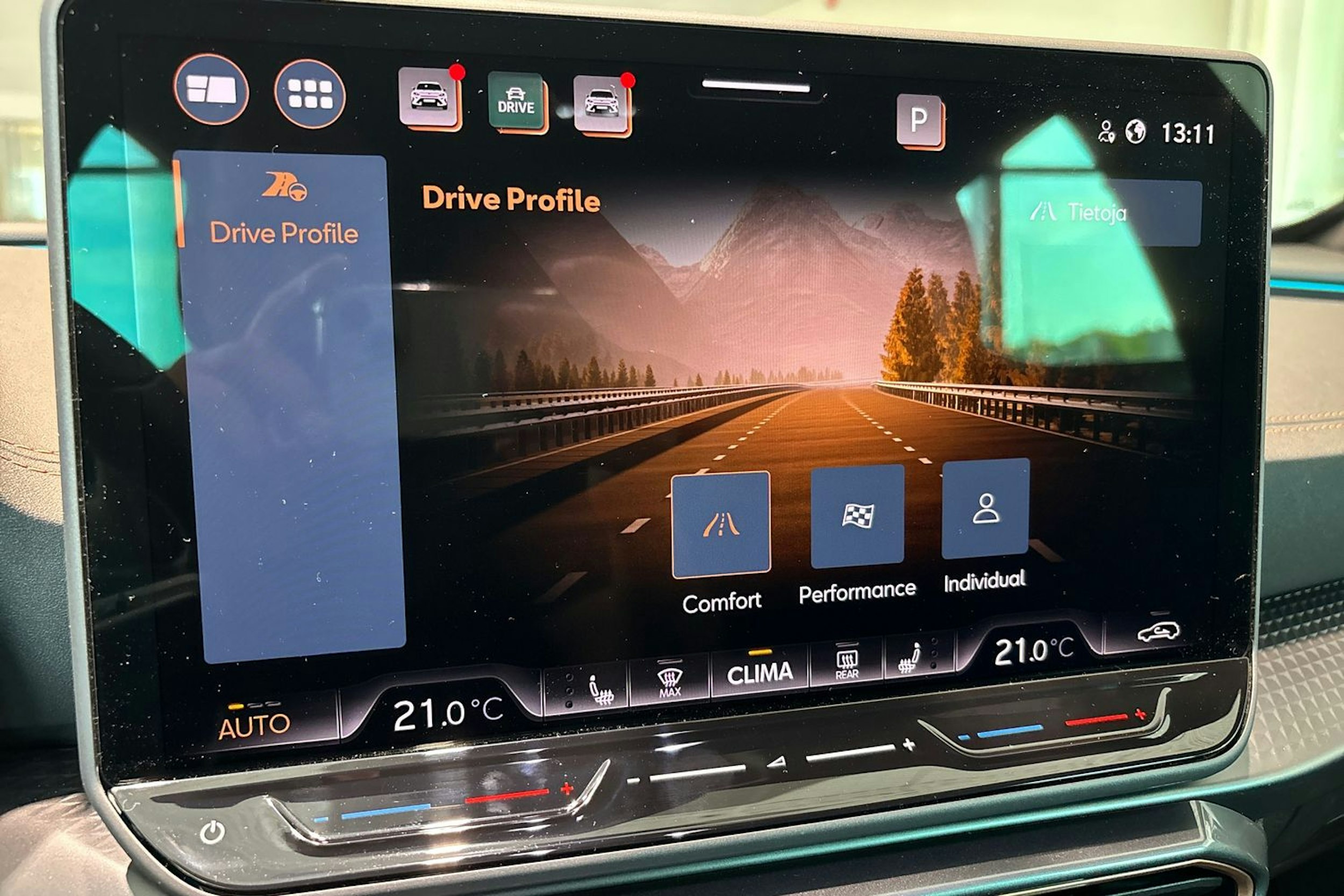 Musta CUPRA Formentor 2025 kuva 15.
