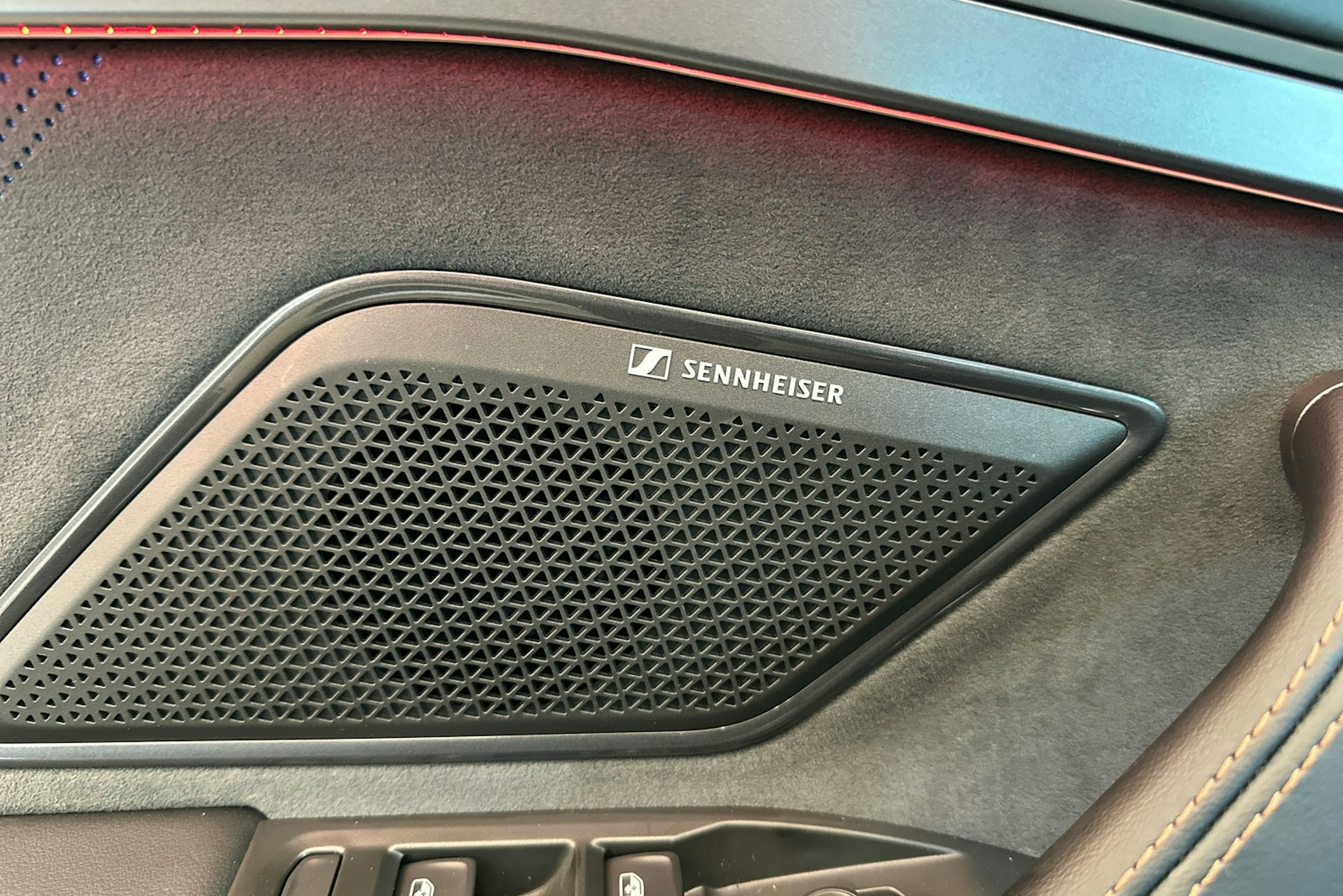 met. harmaa CUPRA Formentor 2024 kuva 15.