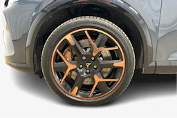 harmaa CUPRA Formentor 2025 kuva 9.