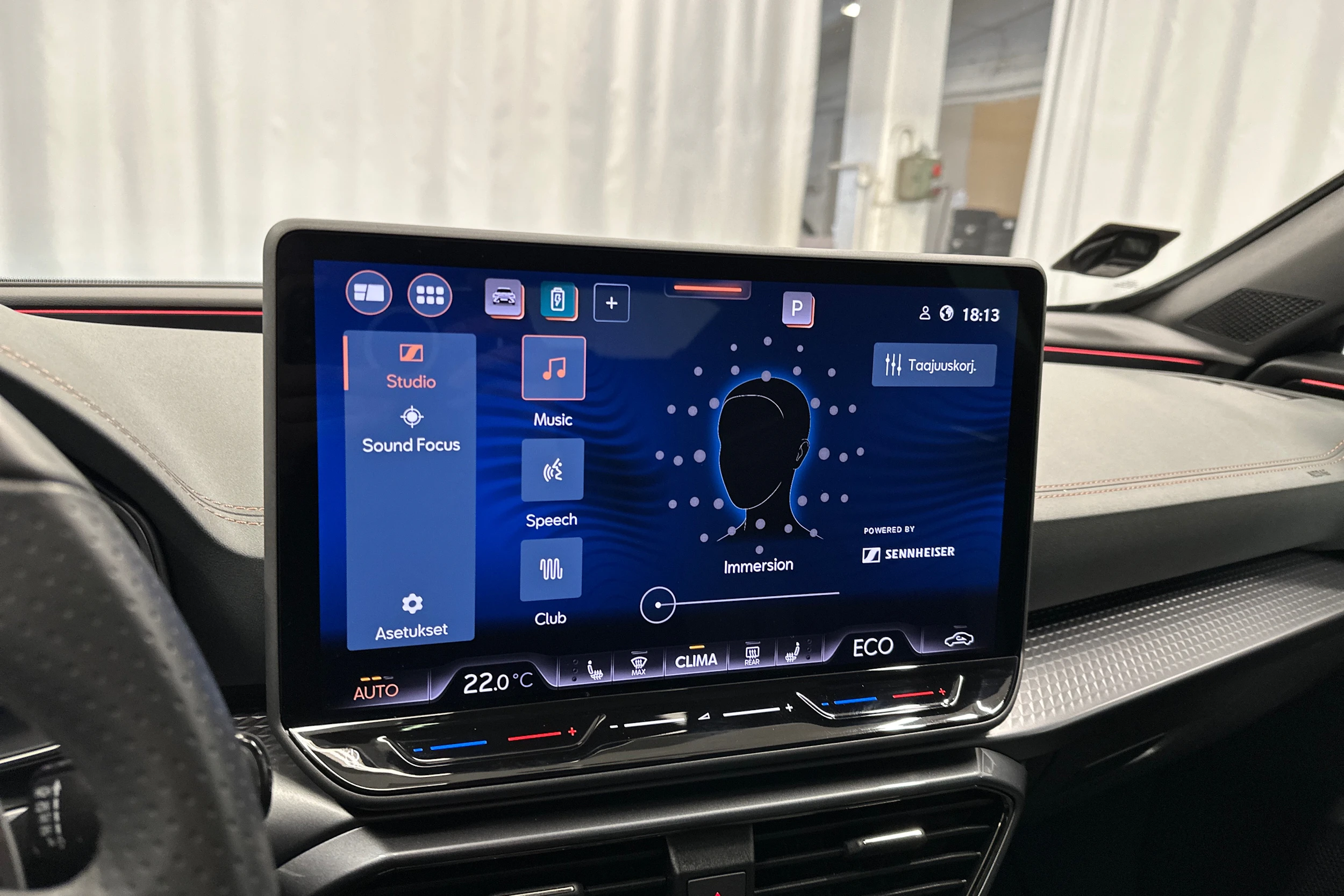 harmaa CUPRA Formentor 2025 kuva 24.