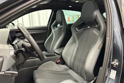 harmaa CUPRA Formentor 2025 kuva 29.