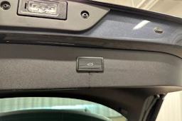 harmaa CUPRA Formentor 2025 kuva 33.