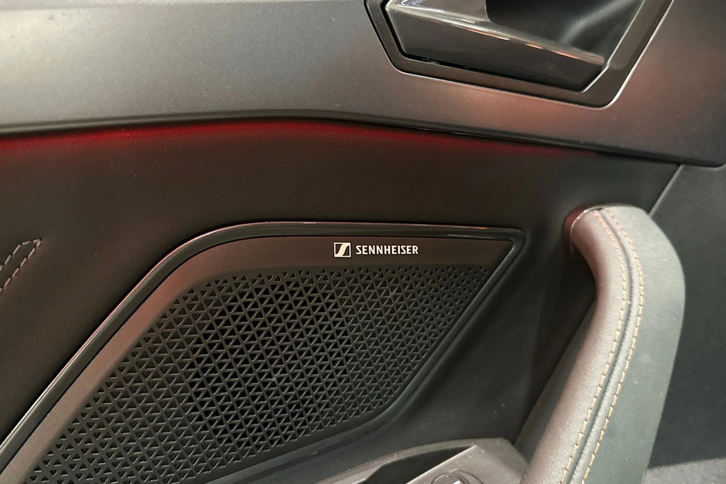 ruskea (beige) CUPRA Formentor 2025 kuva 6.