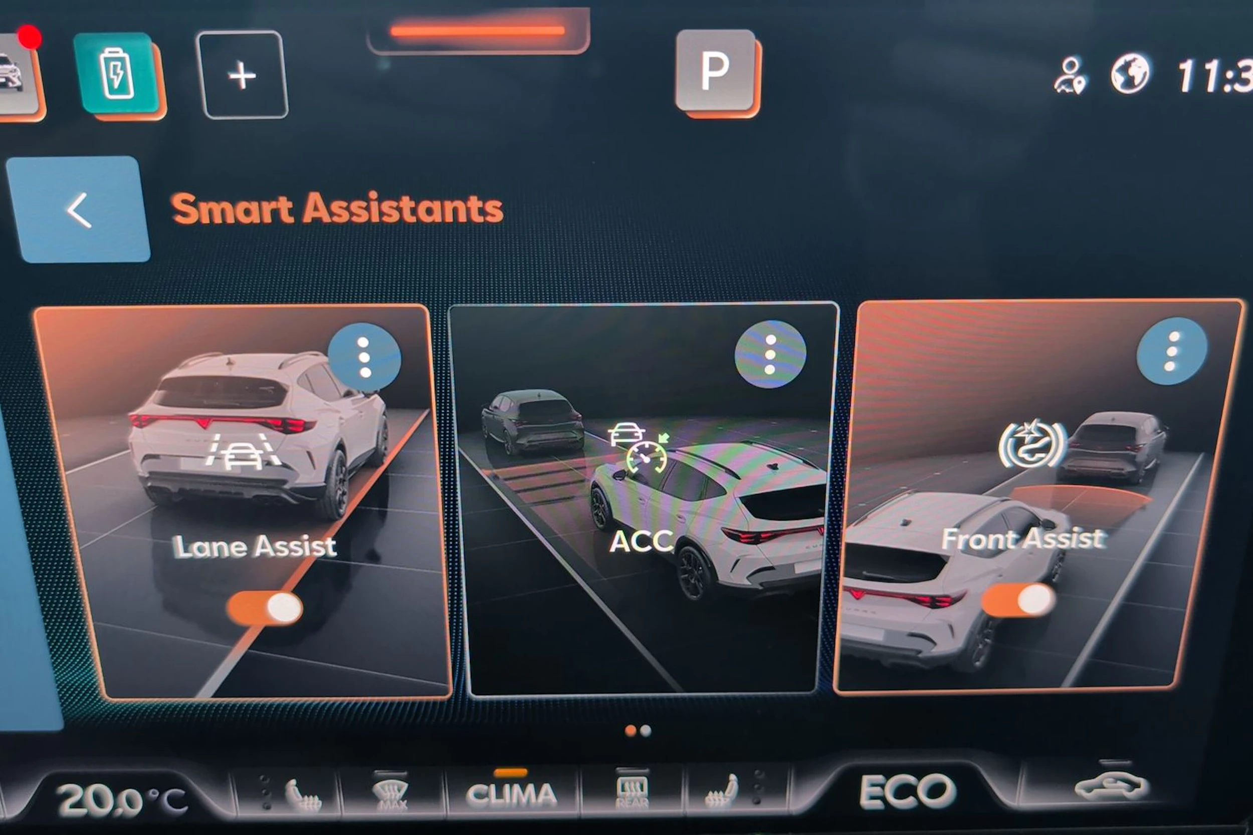 valkoinen CUPRA Formentor 2025 kuva 18.
