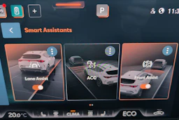 valkoinen CUPRA Formentor 2025 kuva 18.