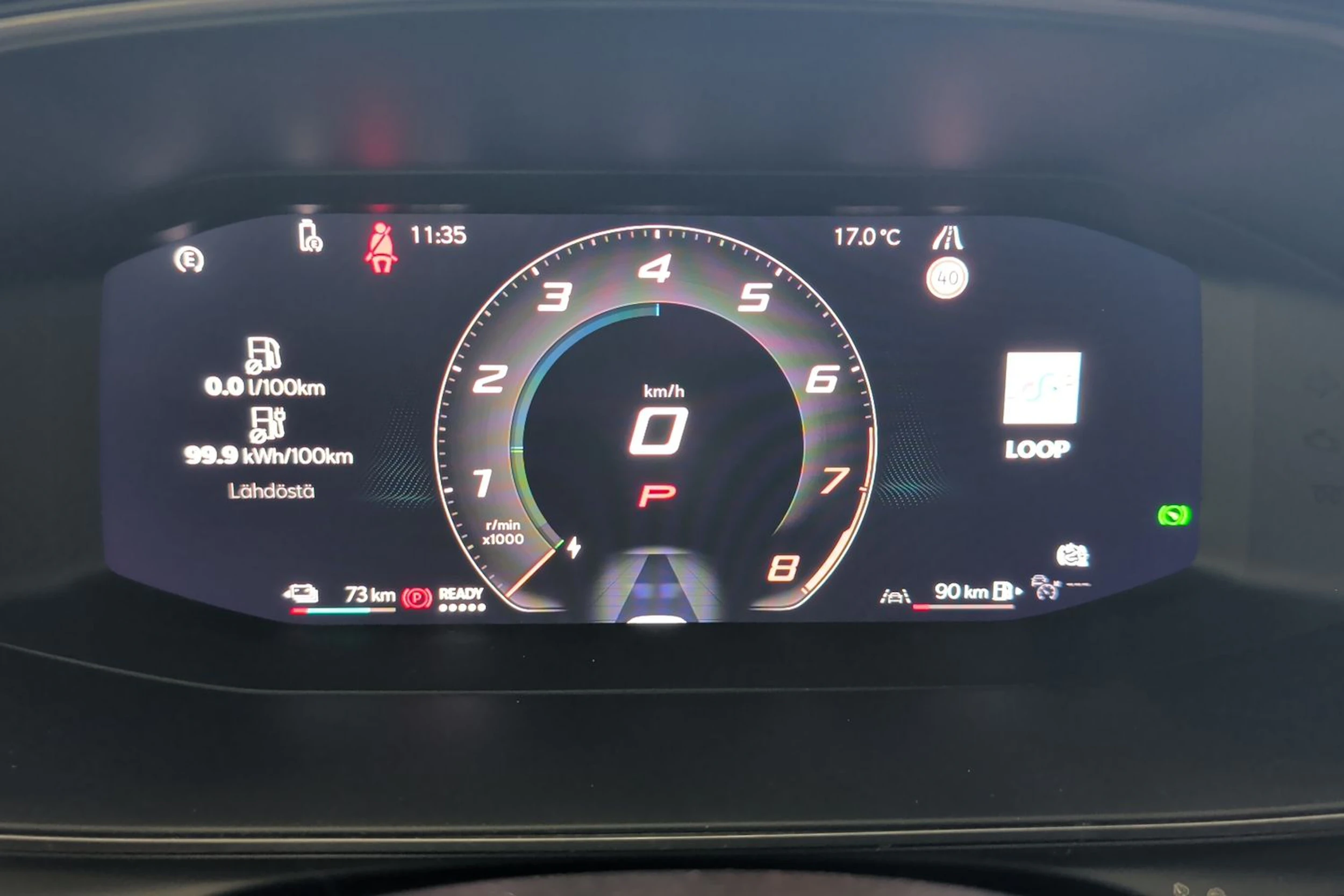 valkoinen CUPRA Formentor 2025 kuva 33.