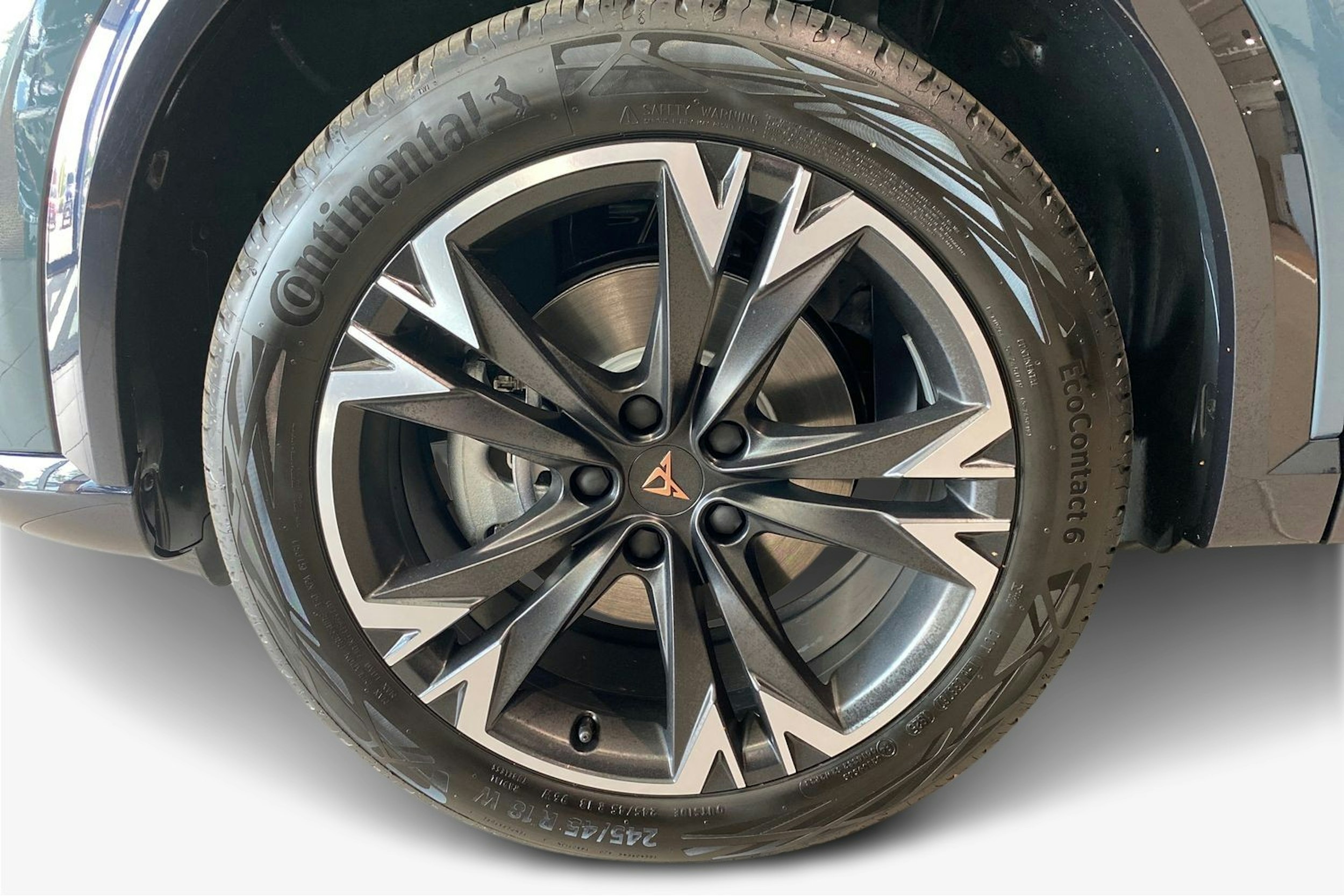 sininen CUPRA Formentor 2025 kuva 9.