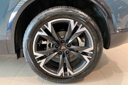 sininen CUPRA Formentor 2025 kuva 10.