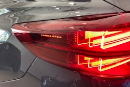 sininen CUPRA Formentor 2025 kuva 17.