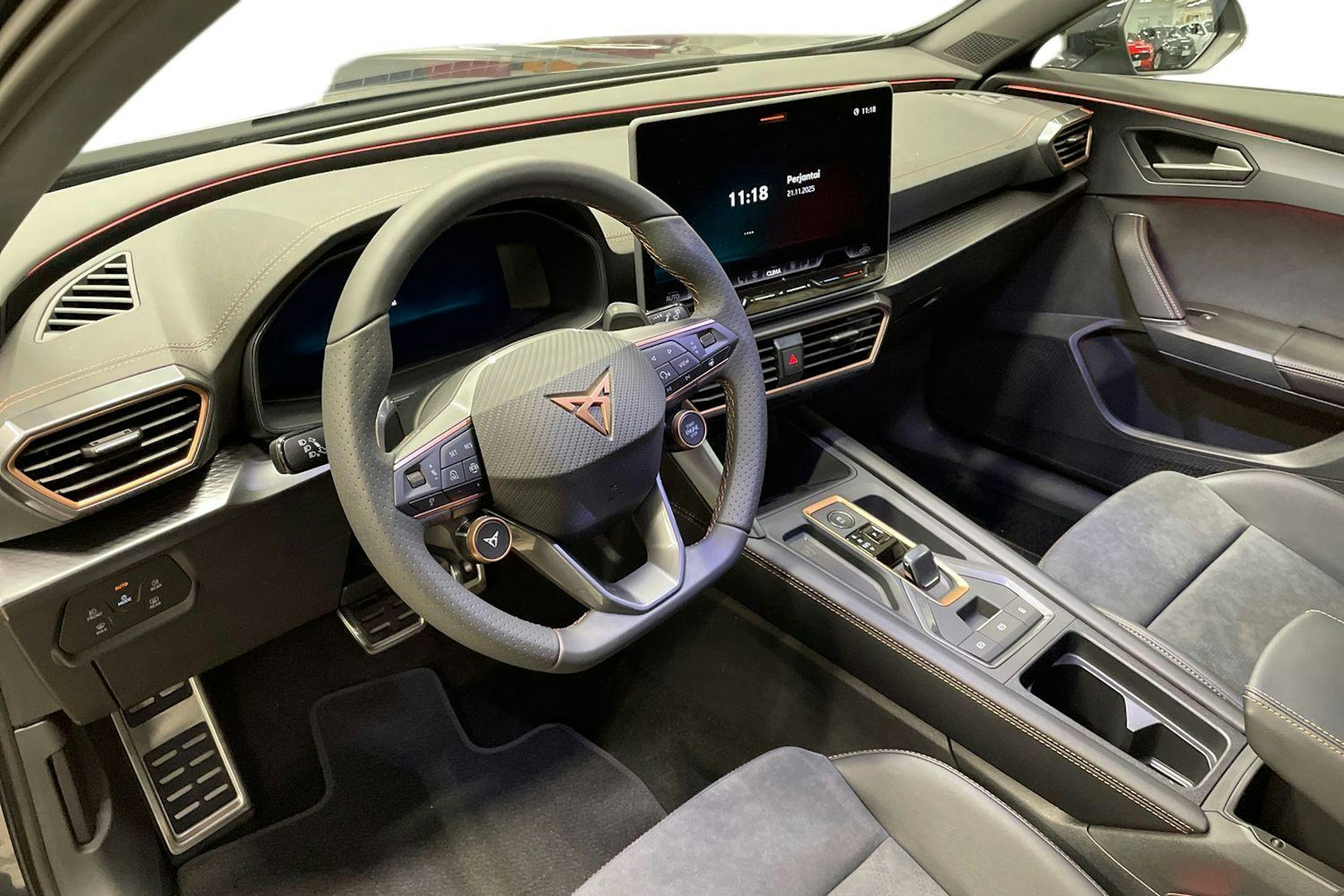 met. harmaa CUPRA Formentor 2025 kuva 7.