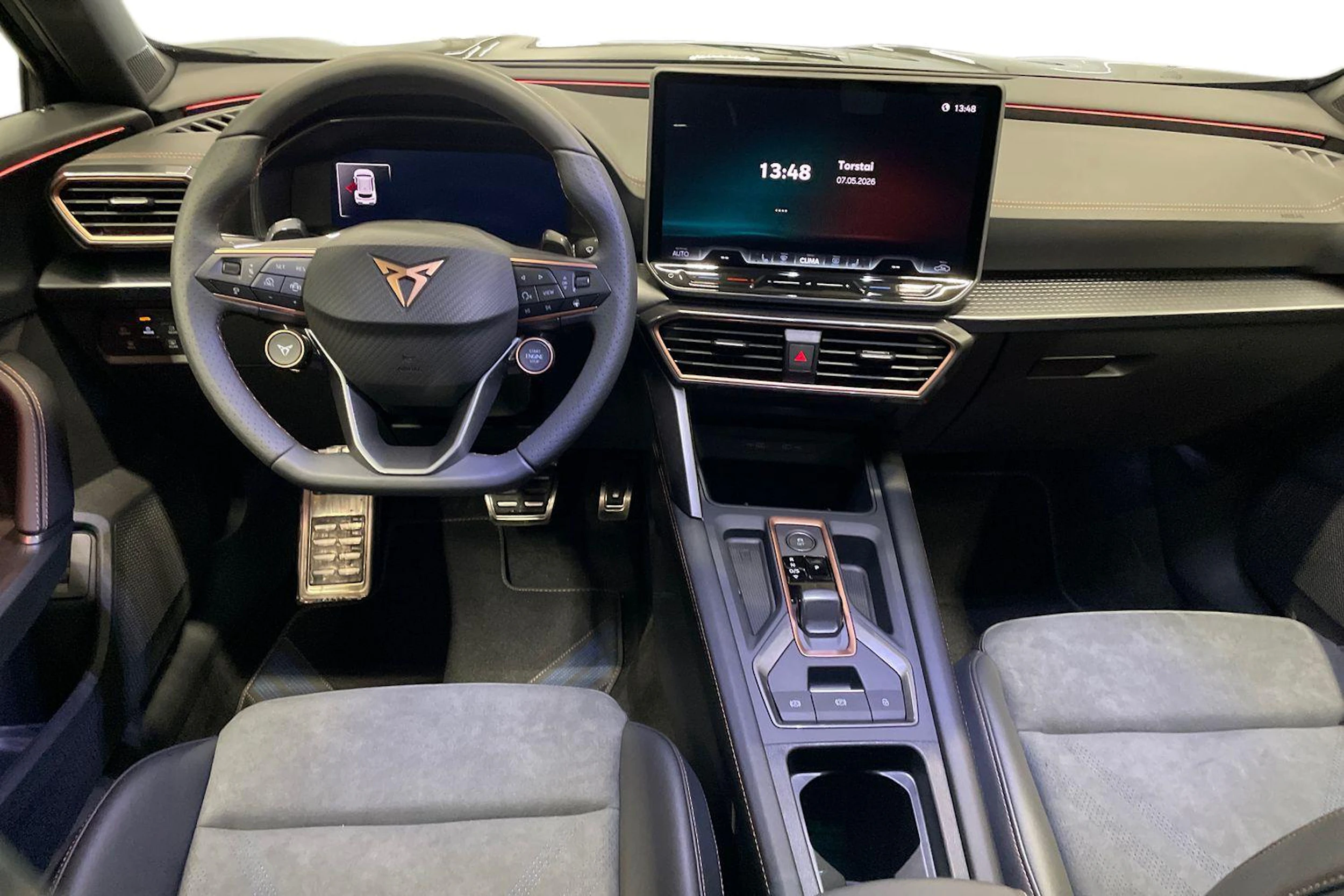 met. musta CUPRA Formentor 2026 kuva 7.