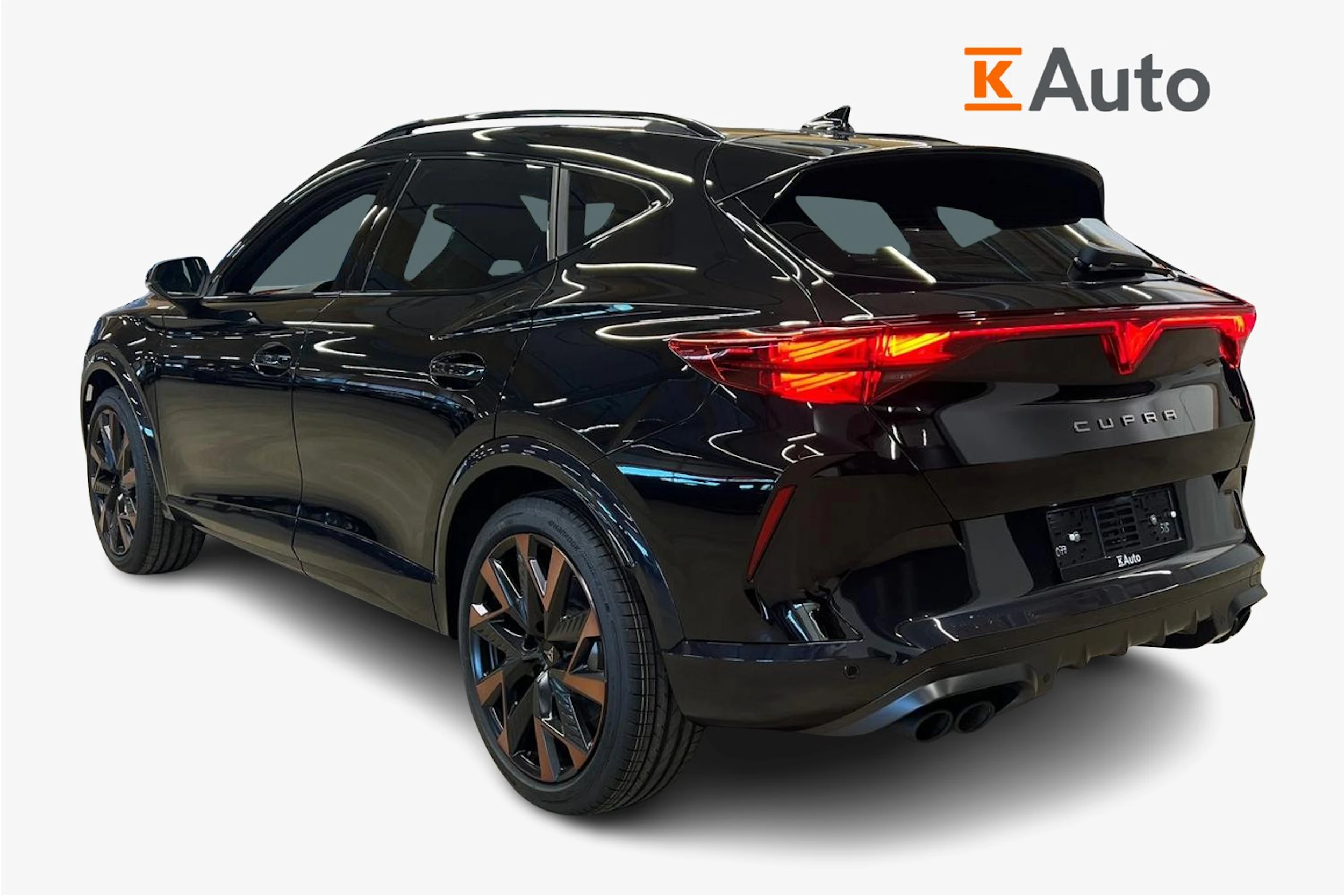 met. musta CUPRA Formentor 2026 kuva 2.