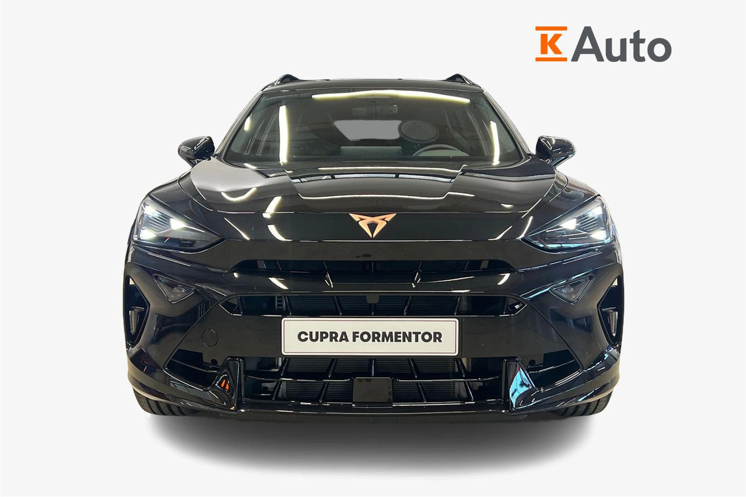 met. musta CUPRA Formentor 2026 kuva 4.
