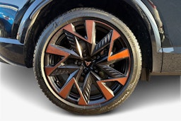 musta CUPRA Formentor 2026 kuva 9.