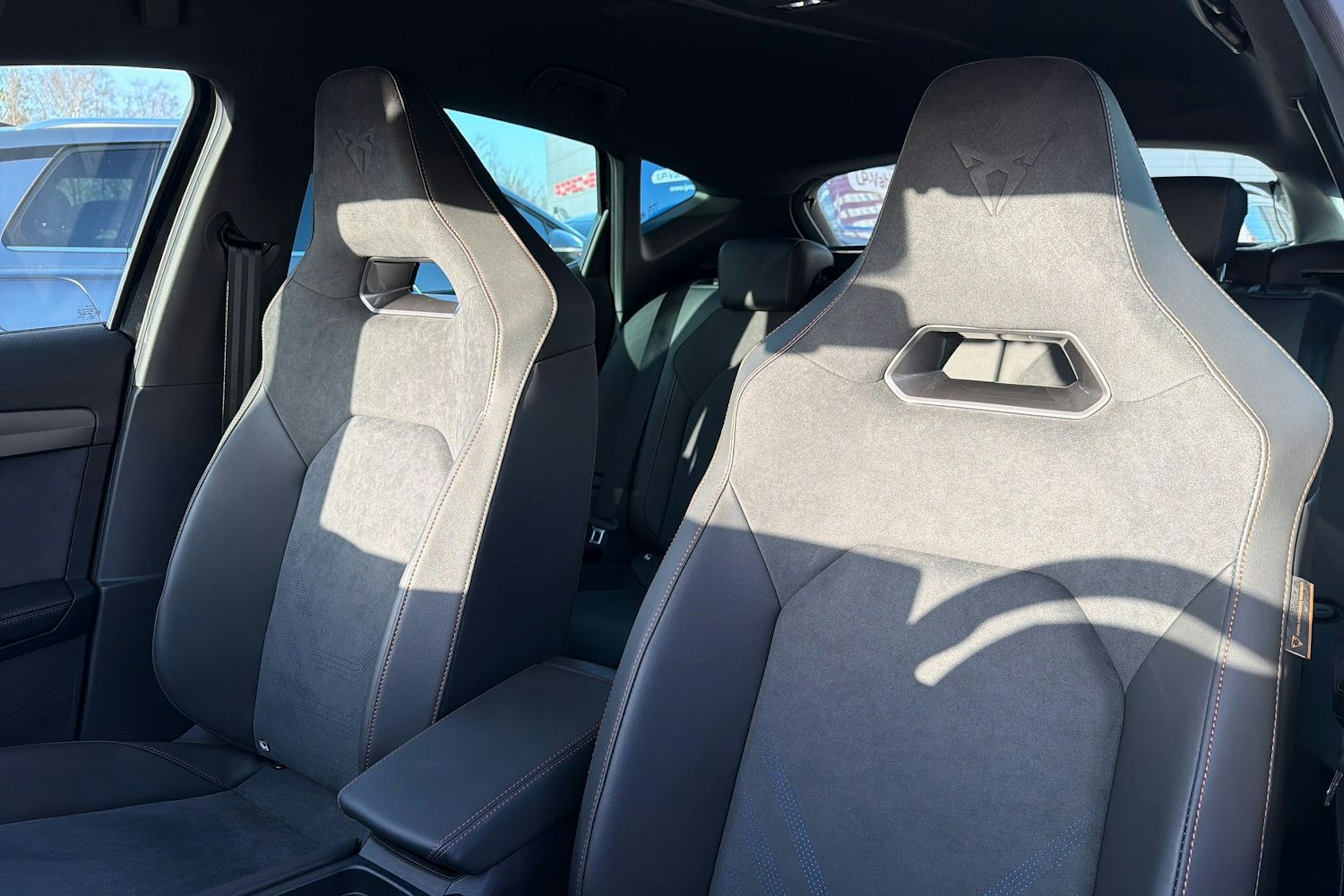 musta CUPRA Formentor 2026 kuva 13.