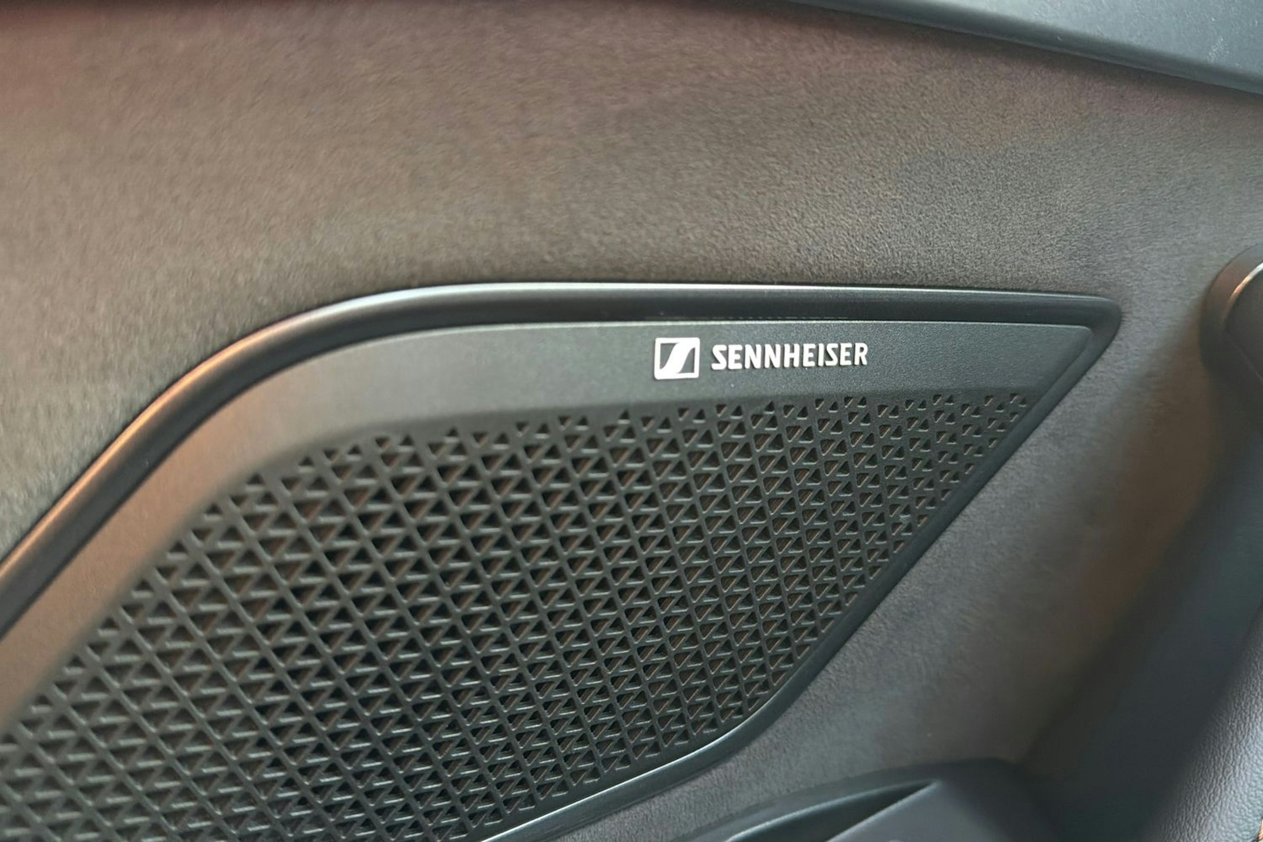 musta CUPRA Formentor 2026 kuva 15.