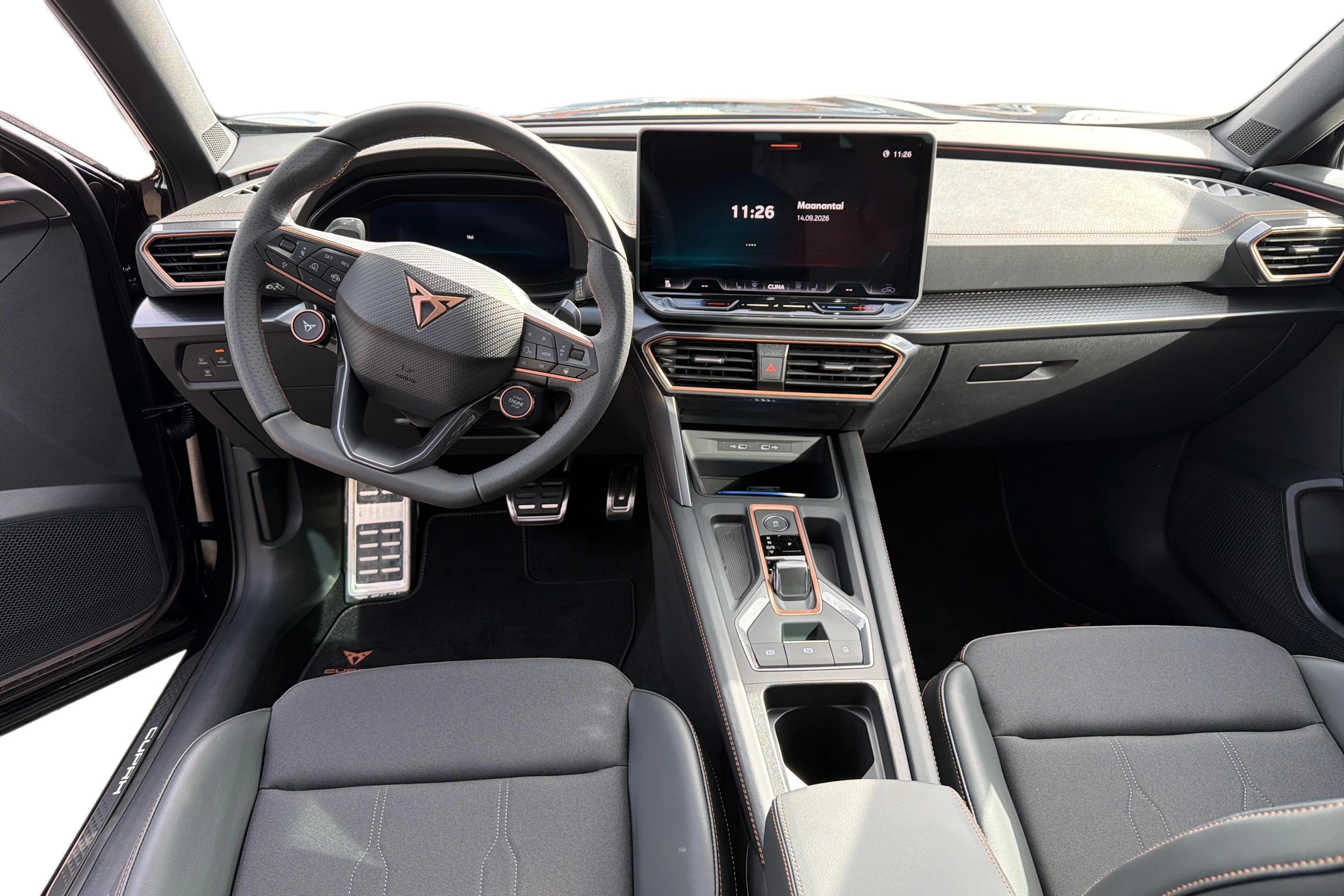 musta CUPRA Formentor 2026 kuva 7.