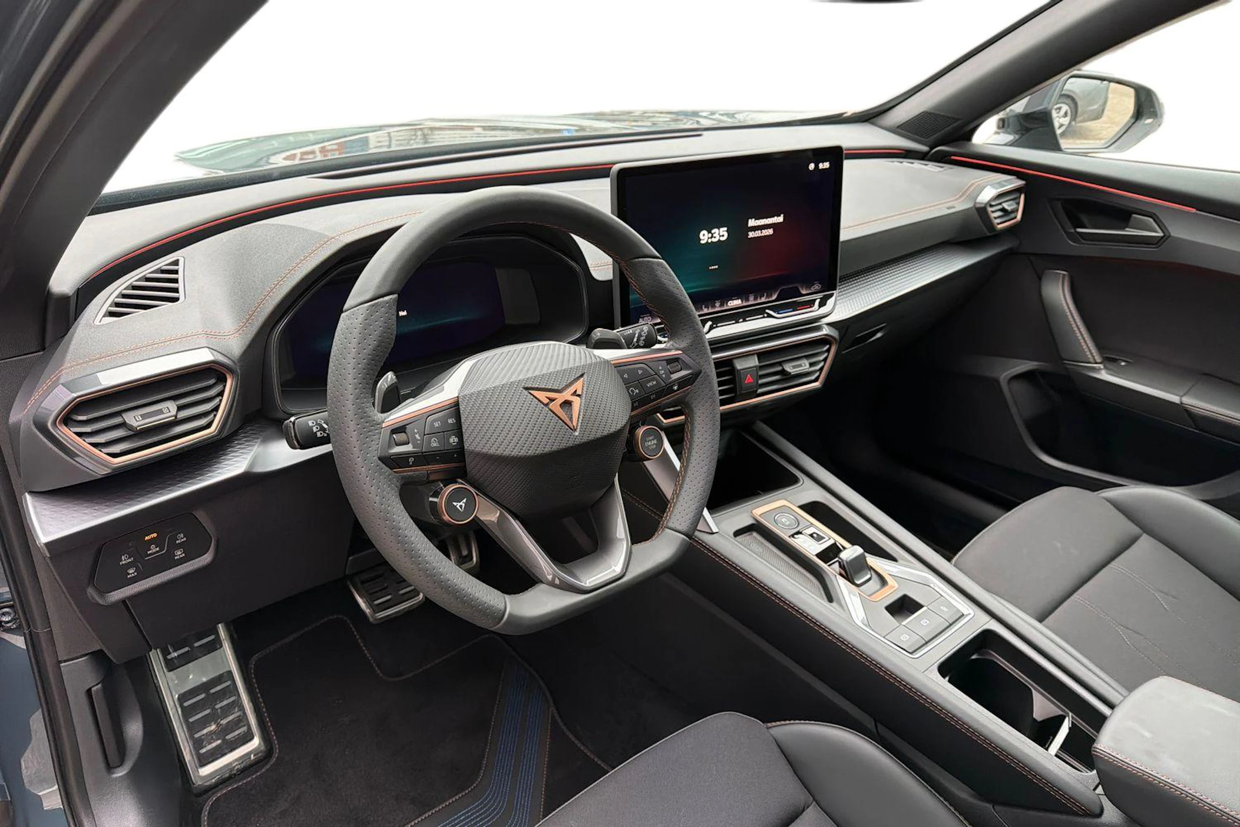 sininen CUPRA Formentor 2026 kuva 6.