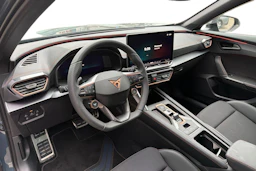 sininen CUPRA Formentor 2026 kuva 6.