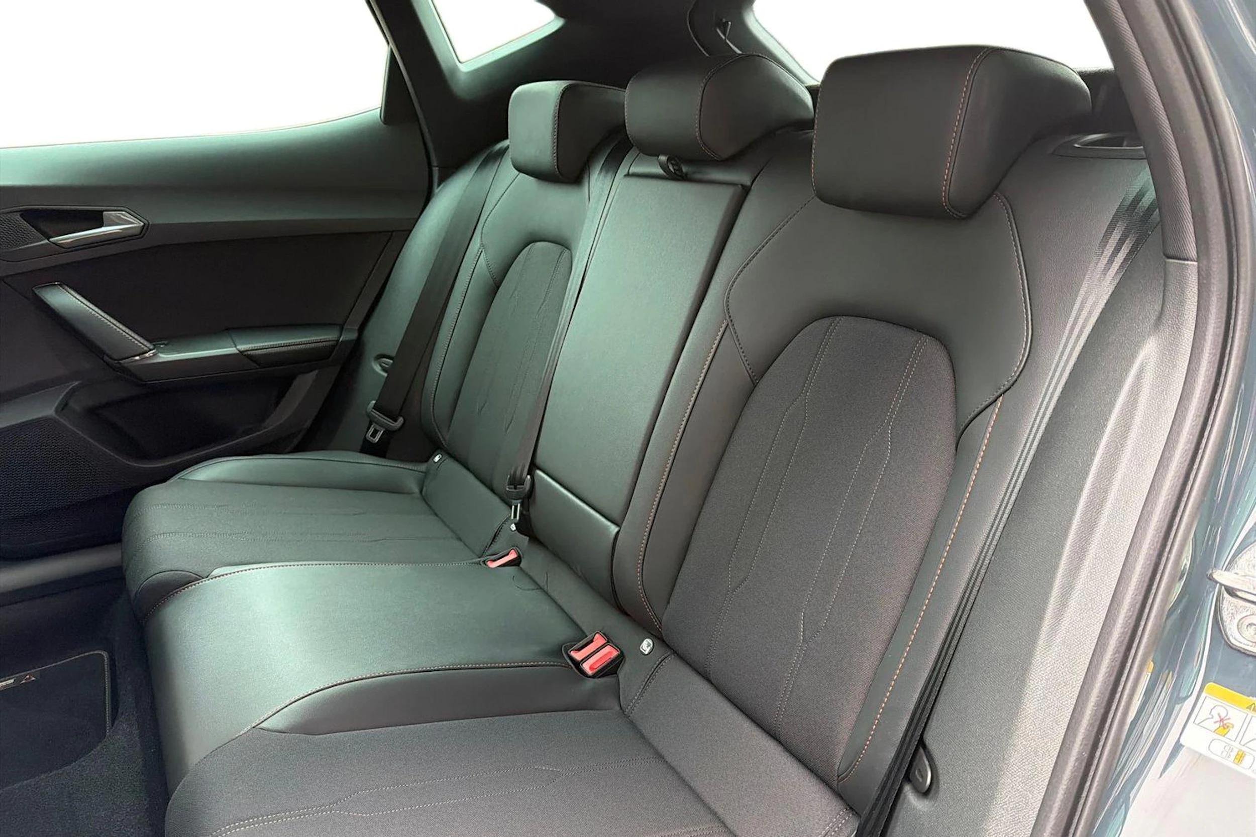 sininen CUPRA Formentor 2026 kuva 8.