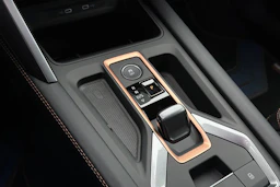 sininen CUPRA Formentor 2026 kuva 15.