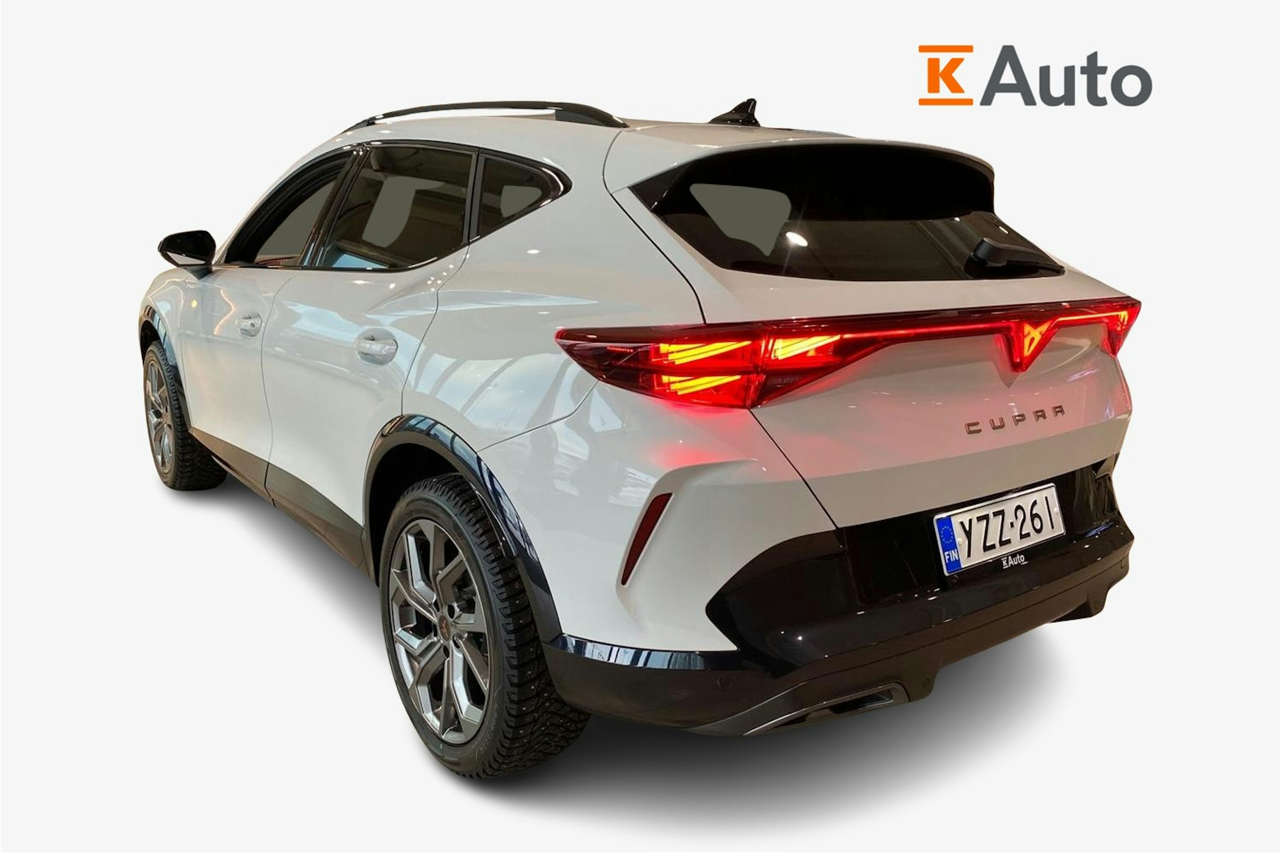 valkoinen CUPRA Formentor 2026 kuva 2.