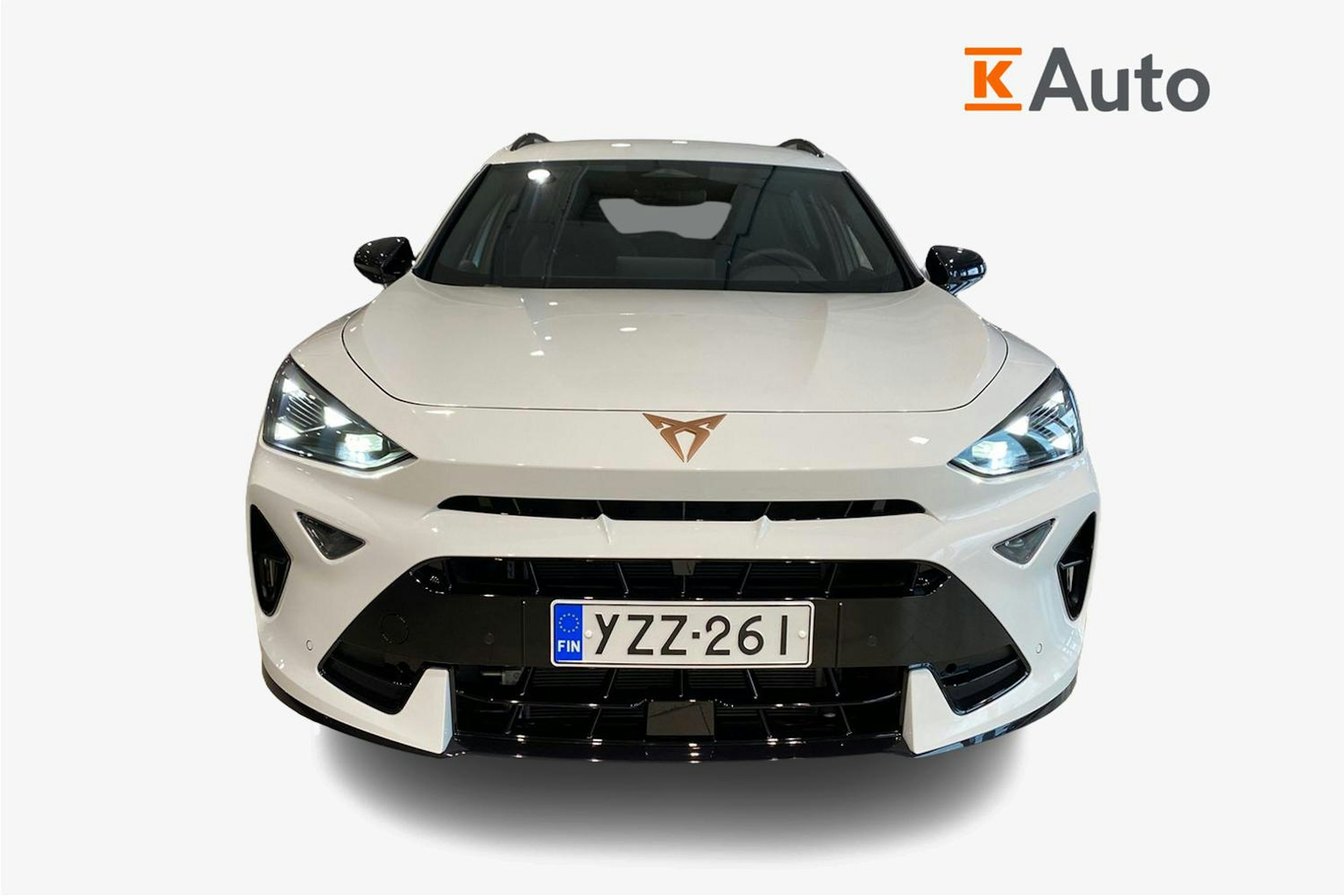 valkoinen CUPRA Formentor 2026 kuva 4.