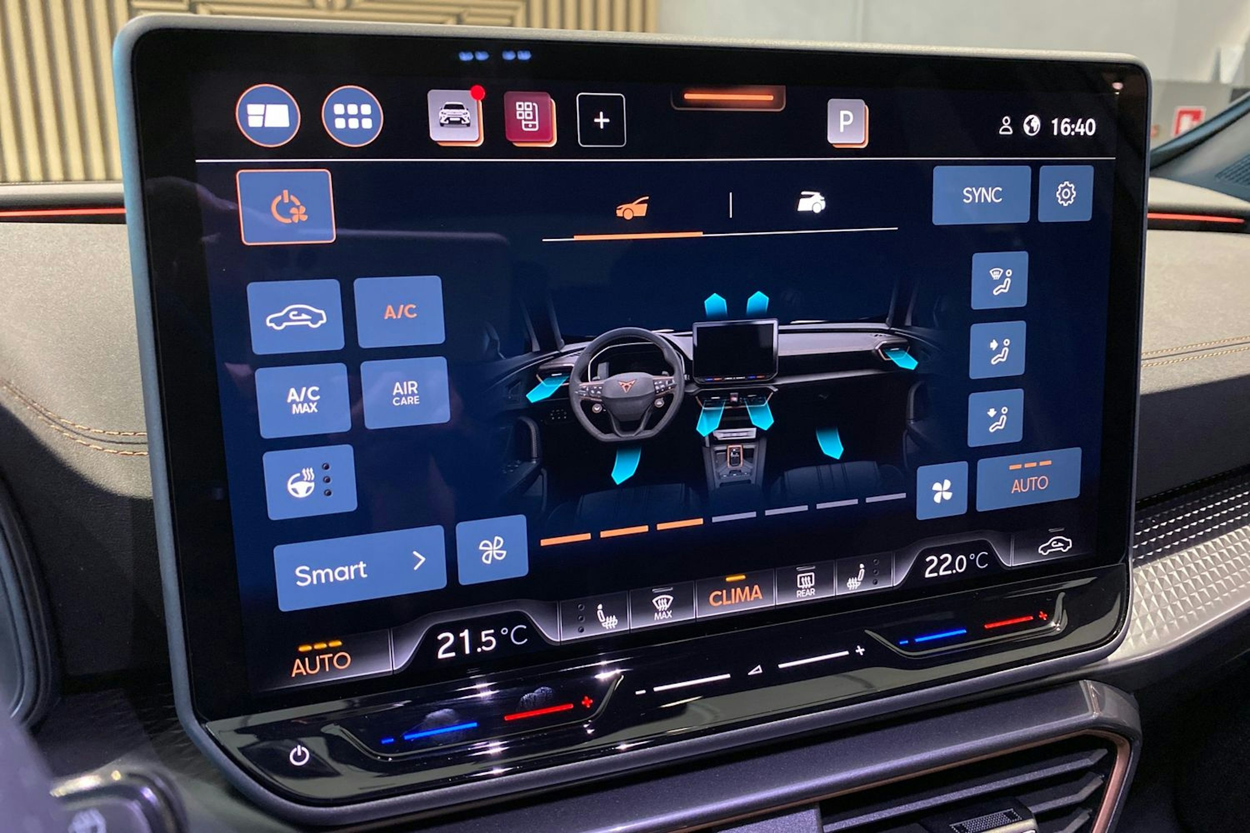 valkoinen CUPRA Formentor 2026 kuva 15.