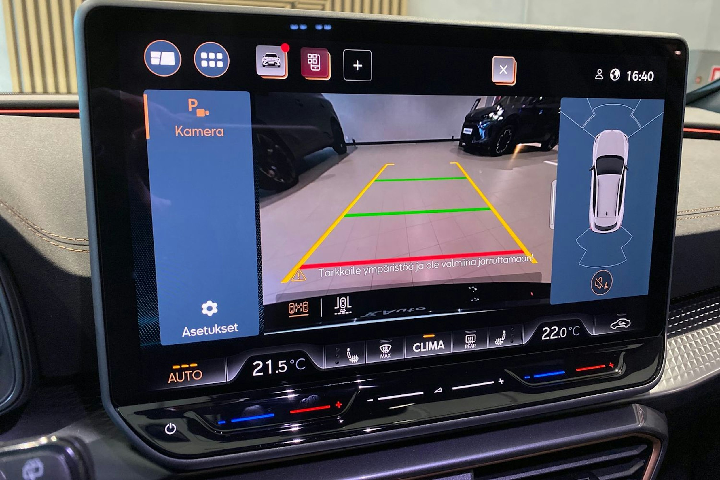 valkoinen CUPRA Formentor 2026 kuva 16.