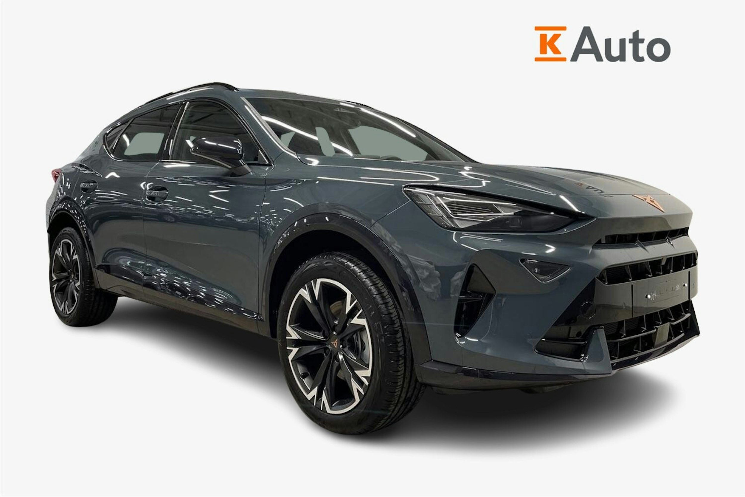 sininen CUPRA Formentor 2026 kuva 1.