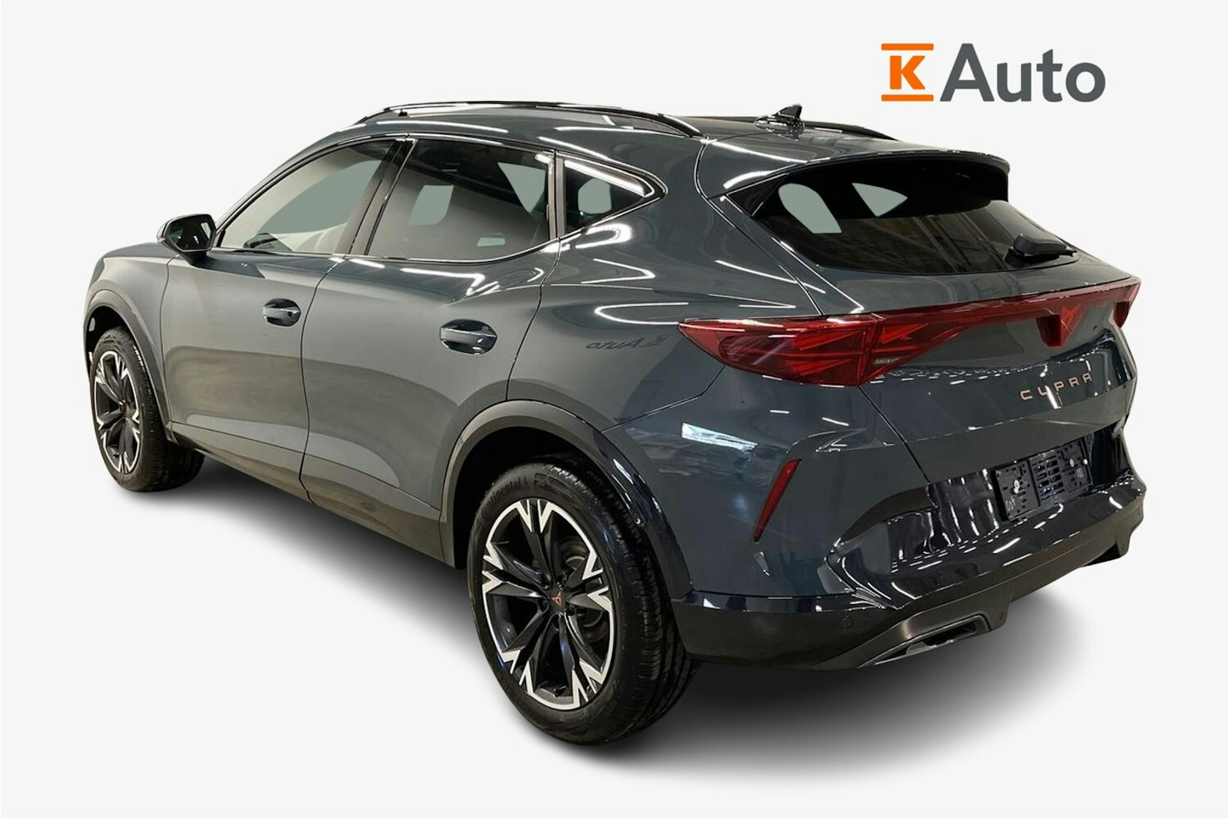 sininen CUPRA Formentor 2026 kuva 5.