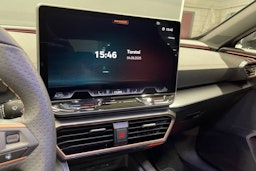 sininen CUPRA Formentor 2026 kuva 16.