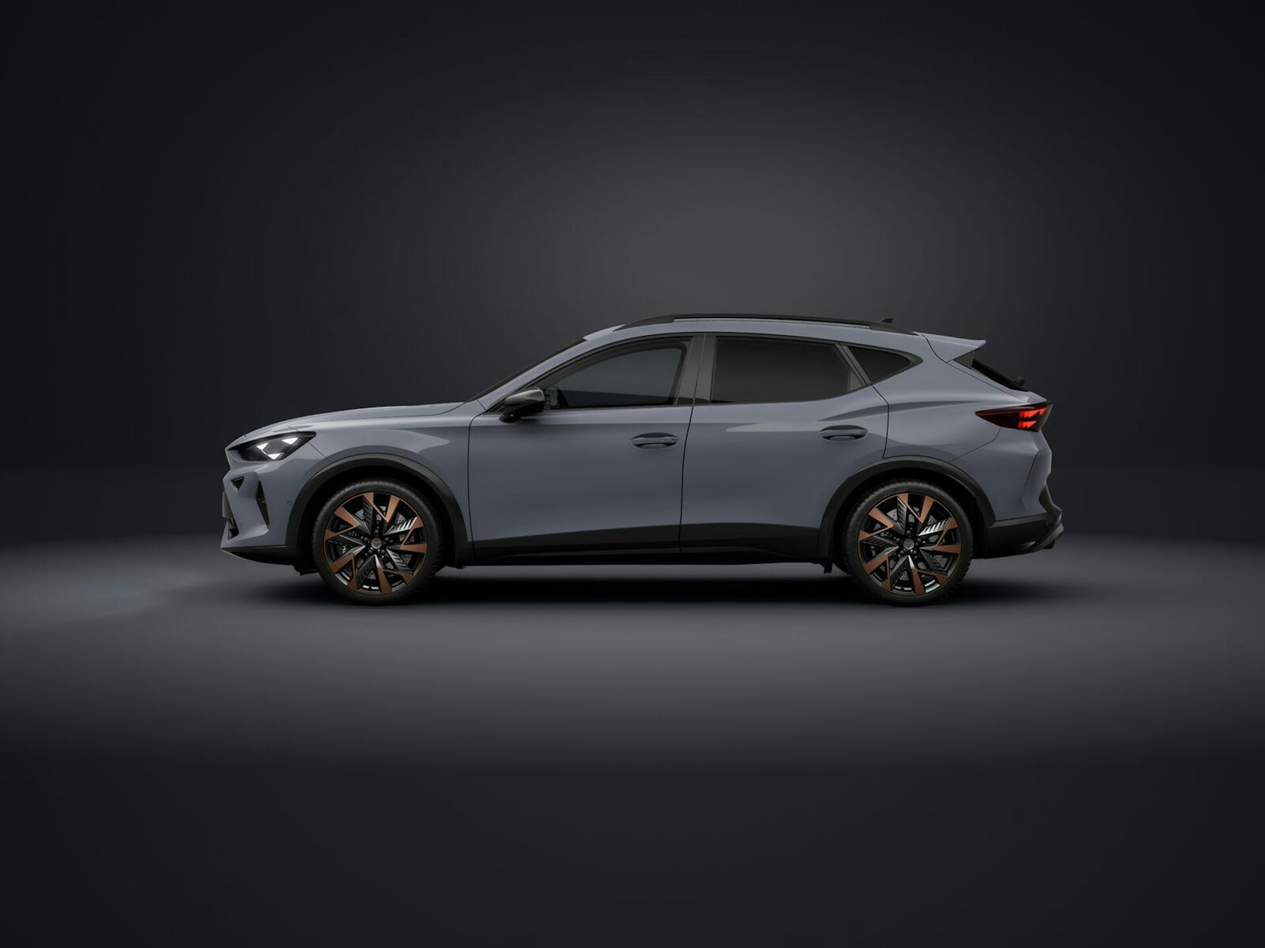 met. harmaa CUPRA Formentor 2026 kuva 5.