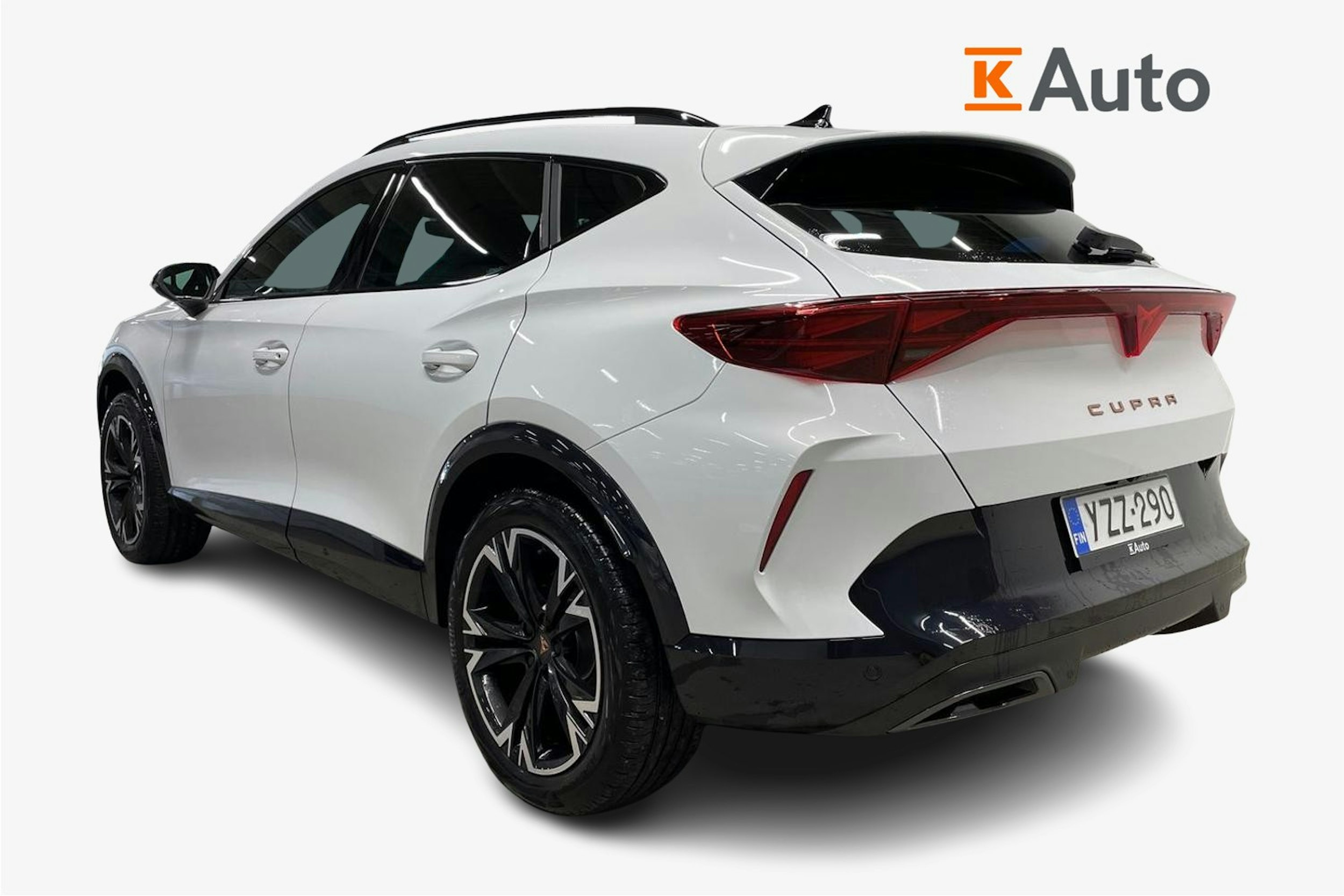 valkoinen CUPRA Formentor 2026 kuva 2.