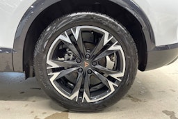 valkoinen CUPRA Formentor 2026 kuva 13.