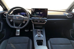 harmaa CUPRA Formentor 2026 kuva 7.