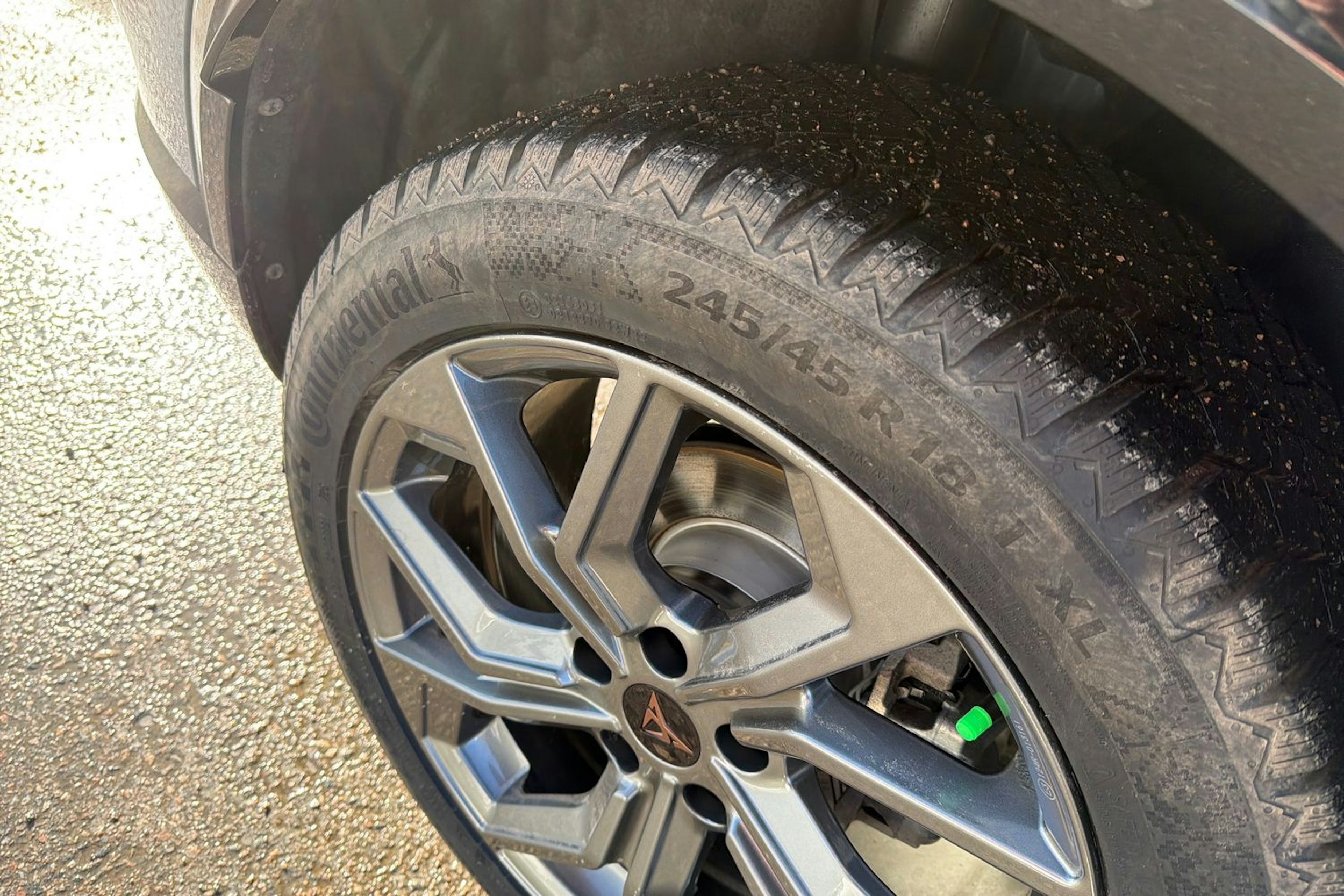 harmaa CUPRA Formentor 2026 kuva 10.