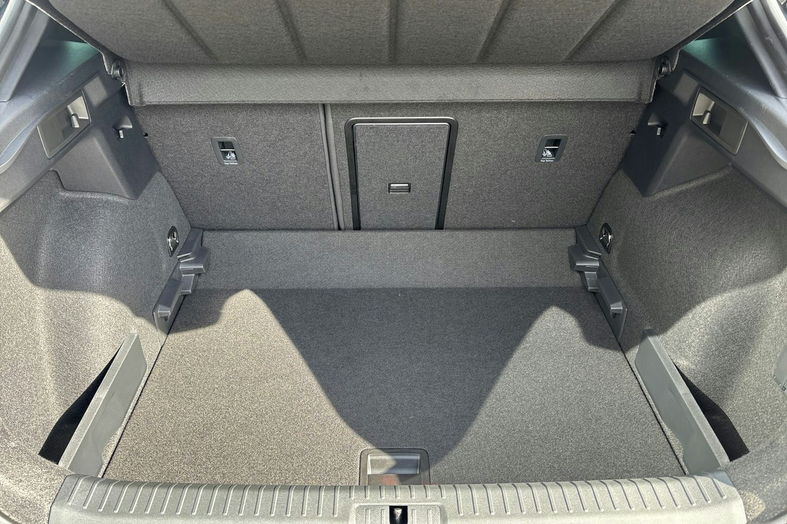 sininen CUPRA Formentor 2026 kuva 11.