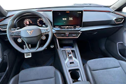 harmaa CUPRA Formentor 2026 kuva 7.