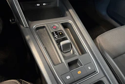harmaa CUPRA Leon 2021 kuva 27.